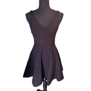 ABS Sleeveless Black Dress – Women’s Size S